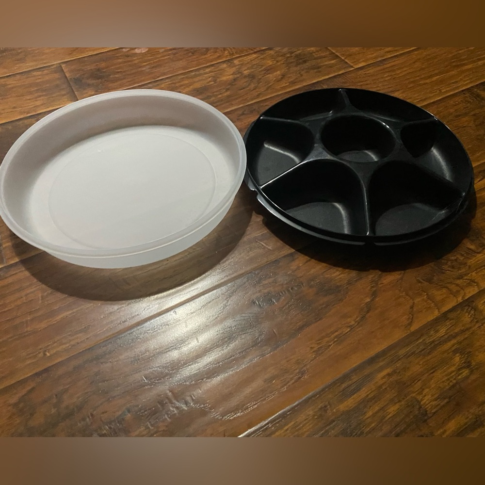 Vintage Tupperware Serving tray